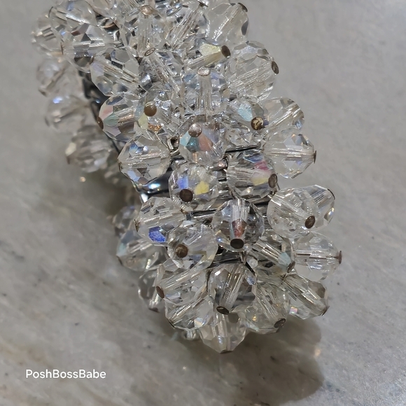 ๐ฉ๐ถ๐ป๐๐ฎ๐ด๐ฒ ๐๐ ๐๐ฟ๐๐๐๐ฎ๐น ๐๐ฒ๐ฎ๐ฑ ๐๐
๐ฝ๐ฎ๐ป๐๐ถ๐ผ๐ป ๐๐ต๐ฎ ๐๐ต๐ฎ - Picture 12 of 13